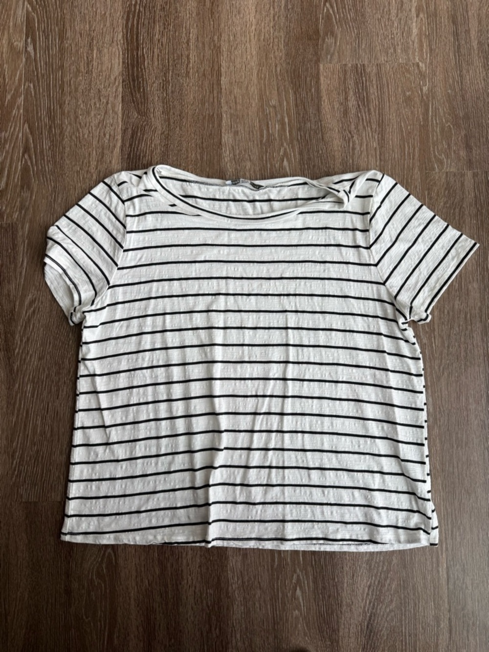 Green Envelope White Short-Sleeve Tee with Black Stripes